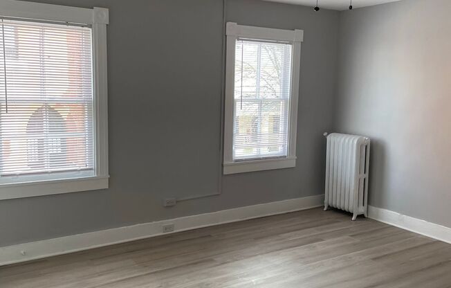 Small pets are welcome with an additional deposit and monthly pet rent.