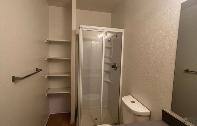 2 beds, 2 baths, 847 sqft, $1,395, Unit 1