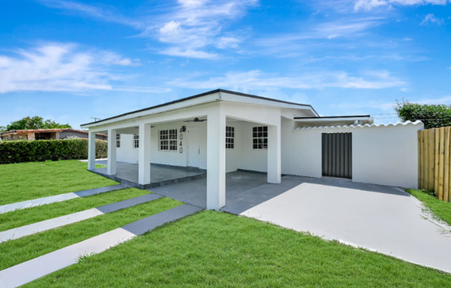 4040 SW 108 TTH AVE