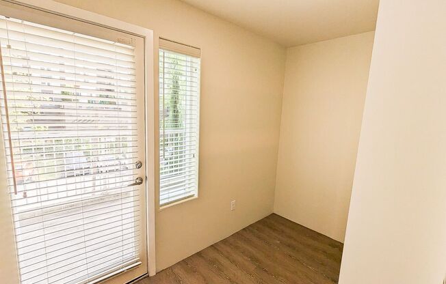 Studio, 1 bath, 160 sqft, $1,145, Unit 259