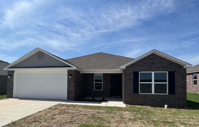 LEASING SPECIAL 1/2 OFF FIRST MONTHS RENT!! BACKYARD FENCING INCLUDED!! Beautiful Brand New Homes-Carley Crossings