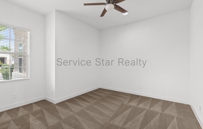 2631 W RANCHO LAREDO DR 