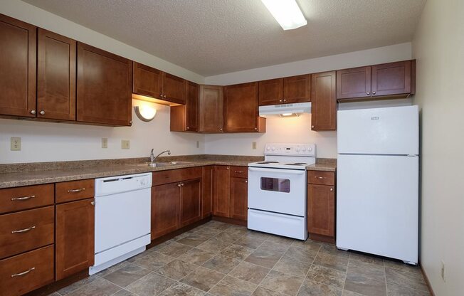 Carlton Place Apartments | 2 Bdrm - Plan C - Kitchen