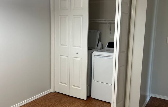 2 beds, 2 baths, 1,001 sqft, $1,035, Unit 4266  Apt 1