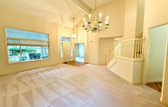 Lovely, Quiet 3 bedroom Single Family