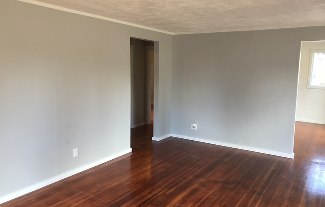 3 beds, 1 bath, $1,795