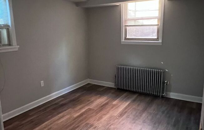 1 bed, 1 bath, $1,699, Unit A