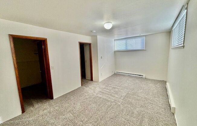 1 bed, 1 bath, 600 sqft, $1,550, Unit 9