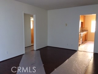 2 beds, 1 bath, 800 sqft, $2,400, Unit 3