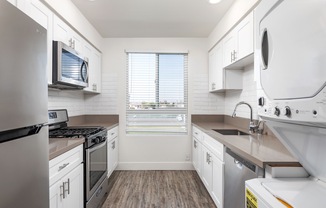 Laurel Pointe Apartments
