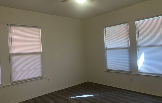 1 bed, 1 bath, 700 sqft, $1,495, Unit 702.02