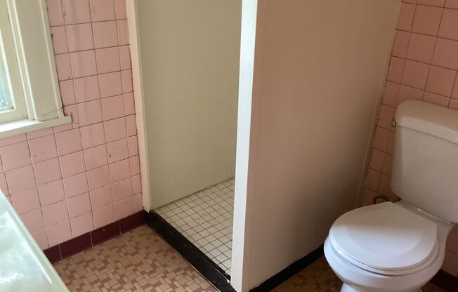 2449-51-51A N. 54th St.