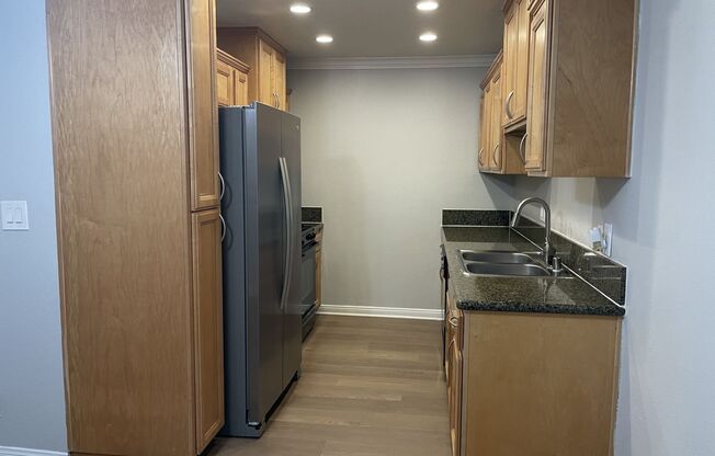 1 bed, 1 bath, 685 sqft, $2,095, Unit 0082