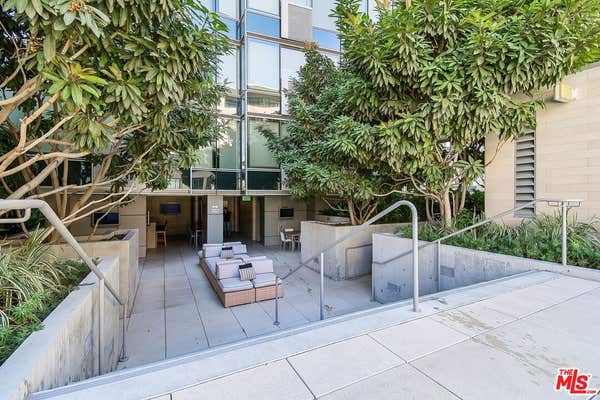 1155 S Grand Ave