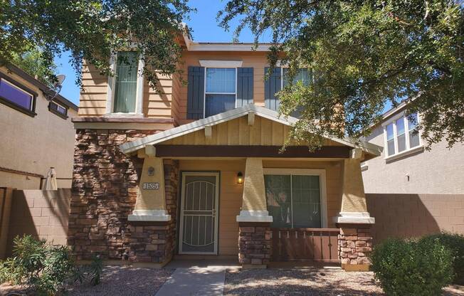 1525 S OWL DR