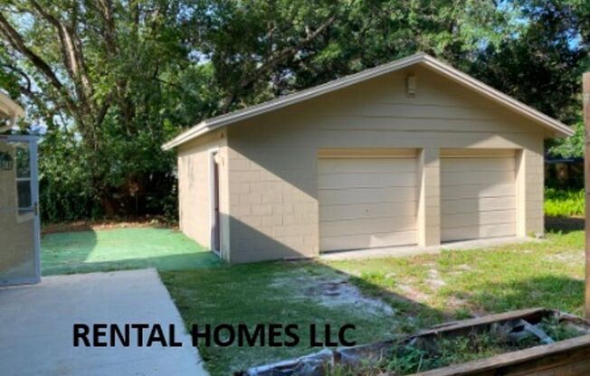 Four Bedroom Home, Walking Distance to New Sun Rail, City Hall & Lake Mary Elementary