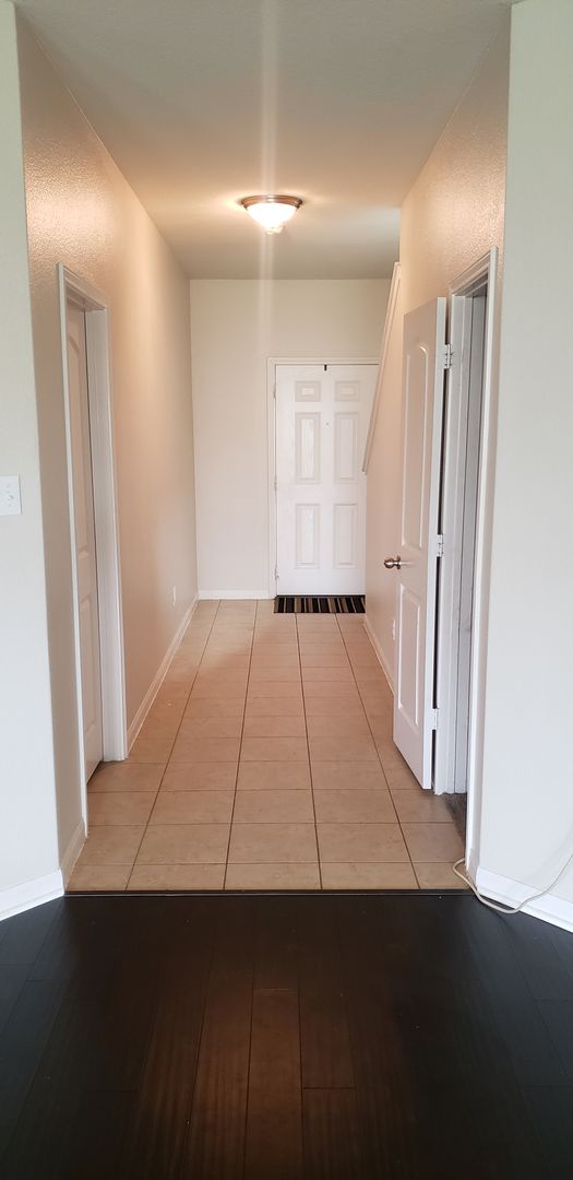 Large 4-Bedroom In Family Neighborhood w/Big & Covered Patio