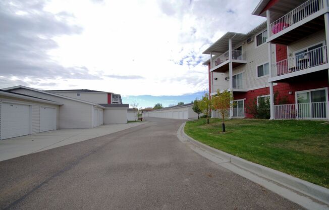 1 bed, 1 bath, 823 sqft, $1,290, Unit 1830-209