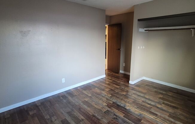 2 beds, 1 bath, $1,500