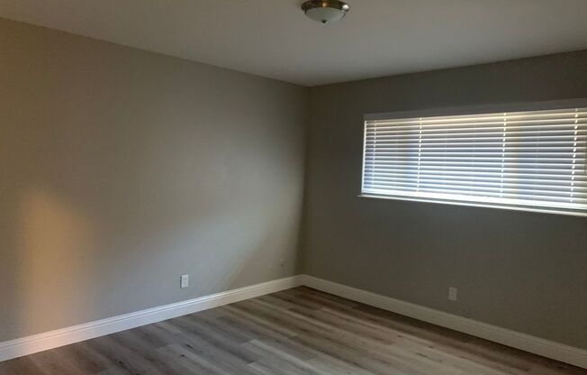 2 beds, 1 bath, $2,040