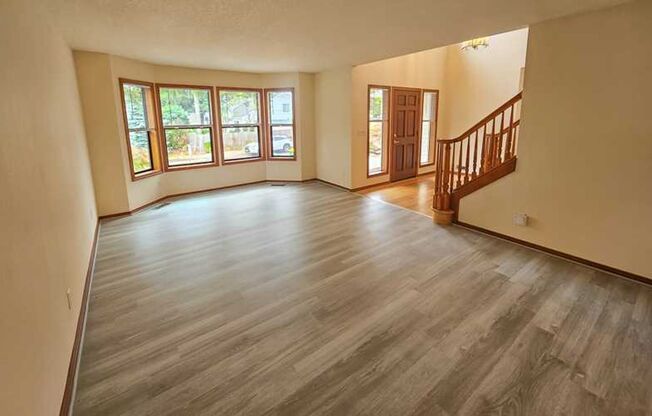 Spaceous newly remodeled 5 bedroom 3 bath house with large back yard and hard gazebo on backyard patio