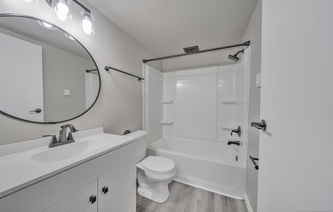 1 bed, 1 bath, 550 sqft, $999, Unit 1024 - 1A