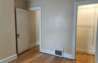 2 beds, 1 bath, $1,395