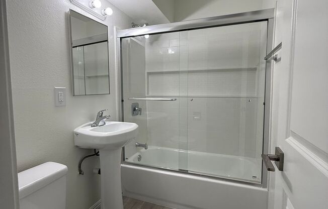 1 bed, 1 bath, 525 sqft, $1,850, Unit 9175-2