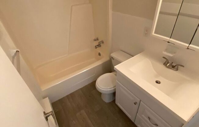 Studio, 1 bath, $714