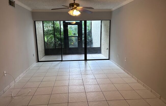 1 Bed / 1 Bath Condo on Wimbledon Park, Orlando East