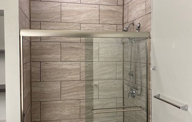 2 beds, 2 baths, 1,412 sqft, $3,375, Unit 806 (Penthouse)