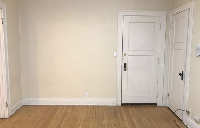 Studio, 1 bath, $875