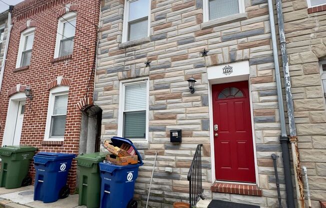 Charming 2 Bedroom/2 Bathroom Townhome in Upper Fells Point, MD!