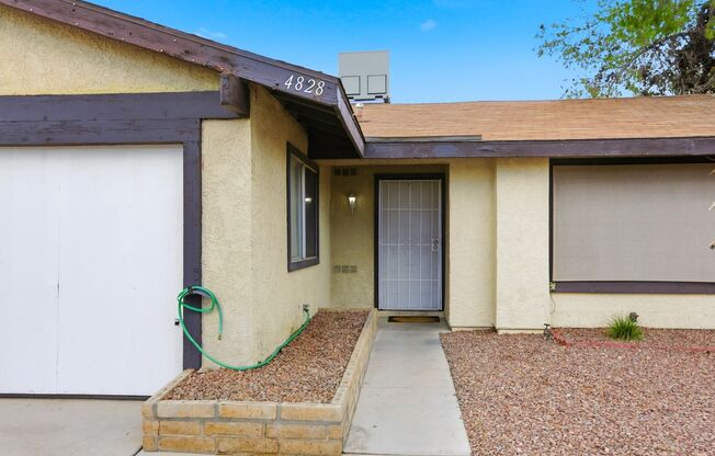 4 Bedroom POOL Home with RV Parking!