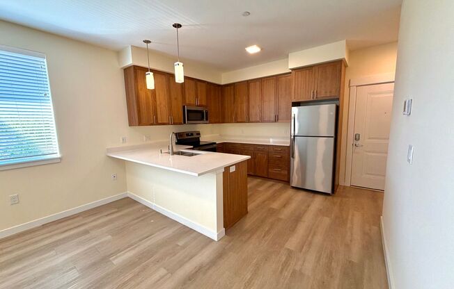 1 bed, 1 bath, 800 sqft, $1,600, Unit C306