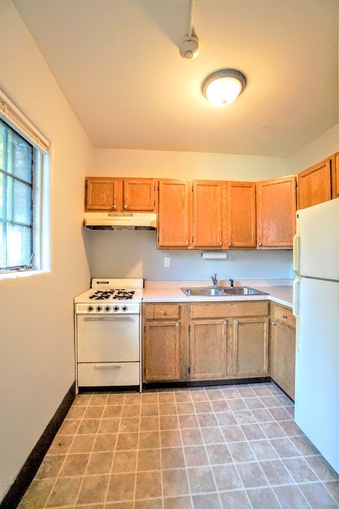 125 Highland Parkway
