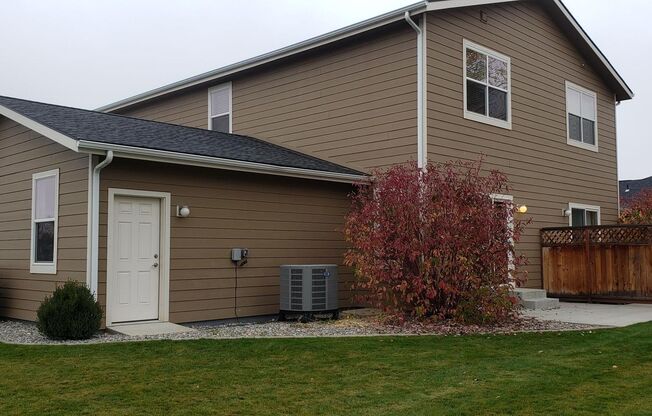 1338 E. 6th Duplex
