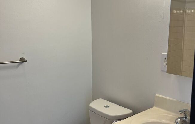1 bed, 1 bath, 626 sqft, $1,750, Unit 45-218