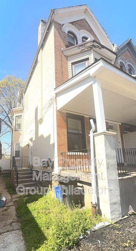 451 W BRINGHURST ST