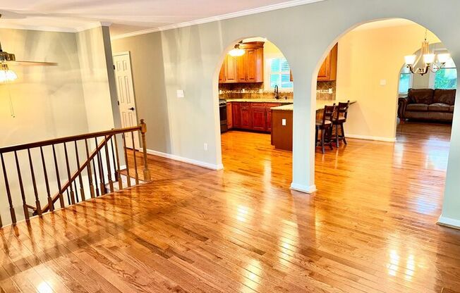 3912 OAK PARK RD