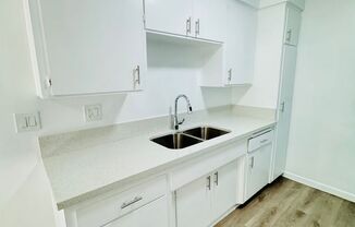 1 bed, 1 bath, 650 sqft, $1,995, Unit 03