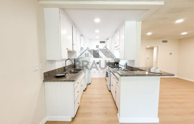 6041 WHITSETT