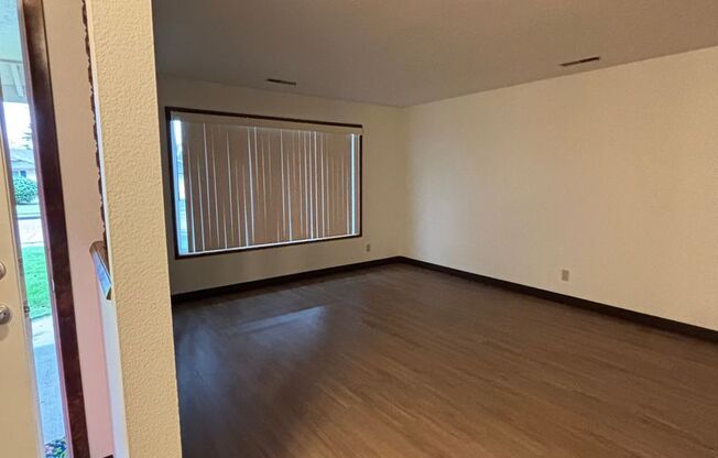 Charming 3-Bedroom 2 Bath Home in SE Salem