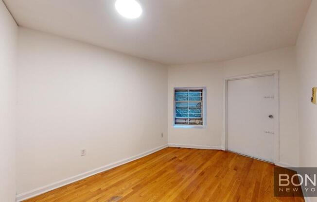 2 beds, 2 baths, $4,000, Unit 1C