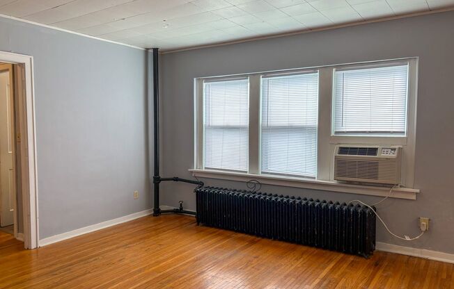 640 S 12th - 12H Apartments