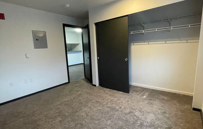 2 beds, 1 bath, 840 sqft, $2,200, Unit 304