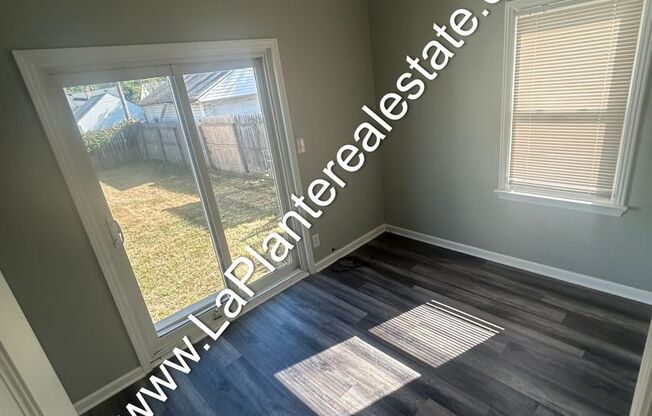 3 beds, 1 bath, $1,200