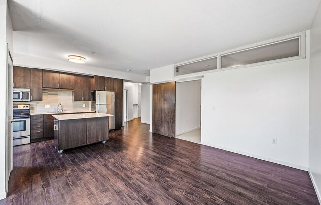 2 beds, 2 baths, 1,069 sqft, $2,470, Unit 317