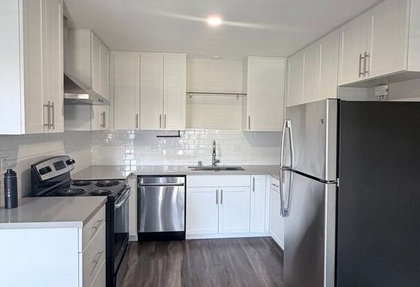 2 beds, 2 baths, 1,050 sqft, $2,995, Unit 45