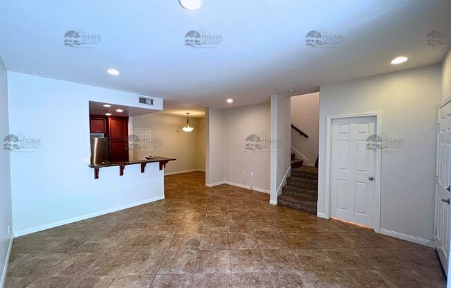 Fantastic Town home off of 76 with A/C.